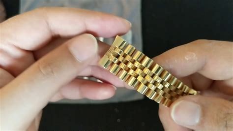 how to clean a gold watch